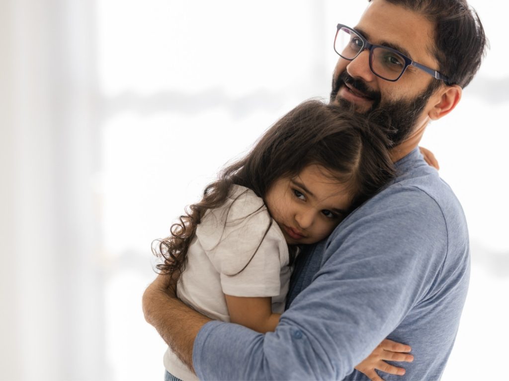 نقش والدین و خانواده در مدیریت اضطراب اجتماعی کودکان و نوجوانان
